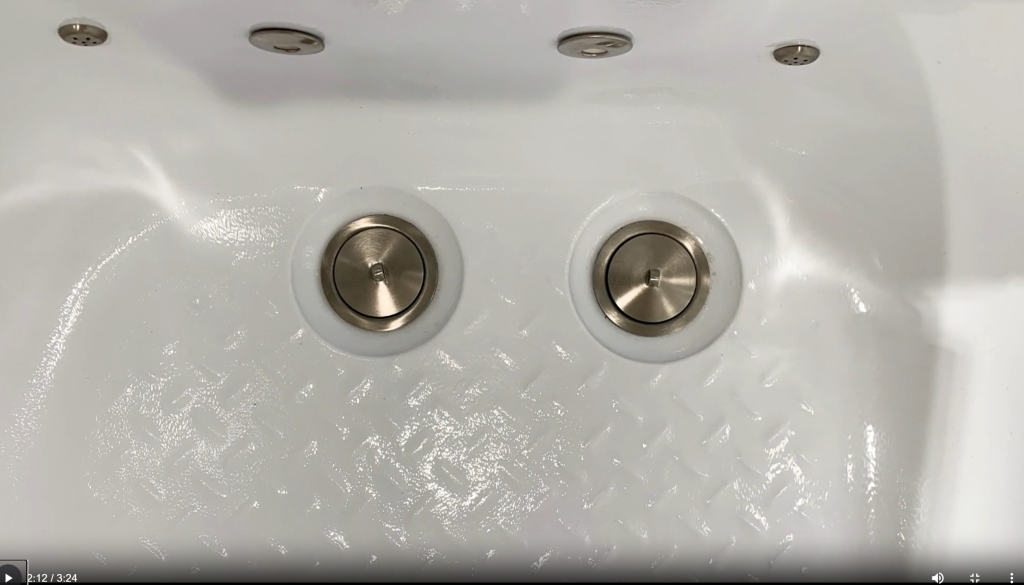 Slip resistant flooring